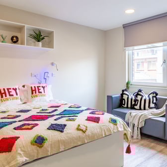 Platinum Studio - Image 12